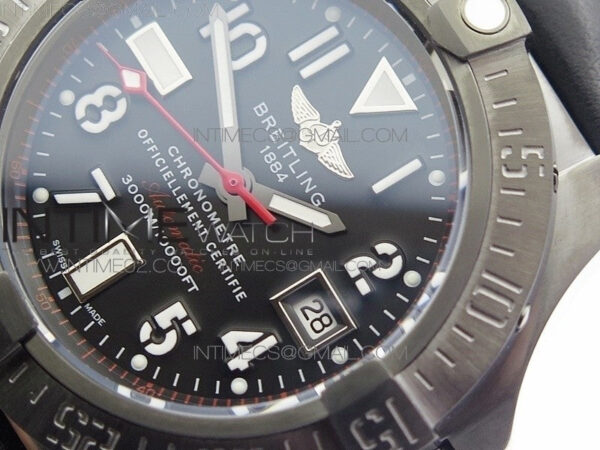 Avenger II Seawolf DLC V2 Best Edition Black Dial Numeral Markers Red Second Hand on Black Strap A2836(Free Brown Leather Strap - Image 4