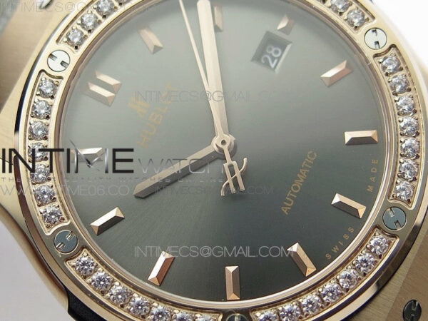 Classic Fusion 42mm RG Paved Diamonds Bezel B50F Gray Dial On Gray Gummy Strap A2892 - Image 7