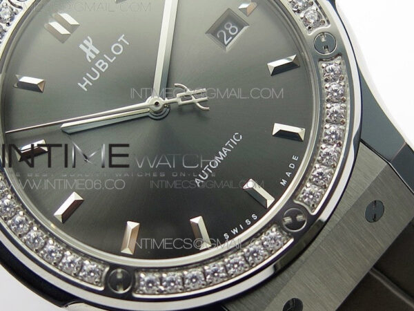 Classic Fusion 42mm SS Paved Diamonds Bezel B50F Gray Dial On Gray Gummy Strap A2892 - Image 5