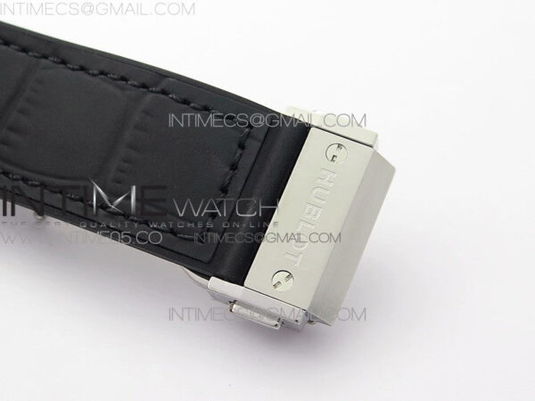 Classic Fusion 42mm SS WWF 1:1 Best Edition Black Dial On Black Gummy Strap Asian HB1112 - Image 11