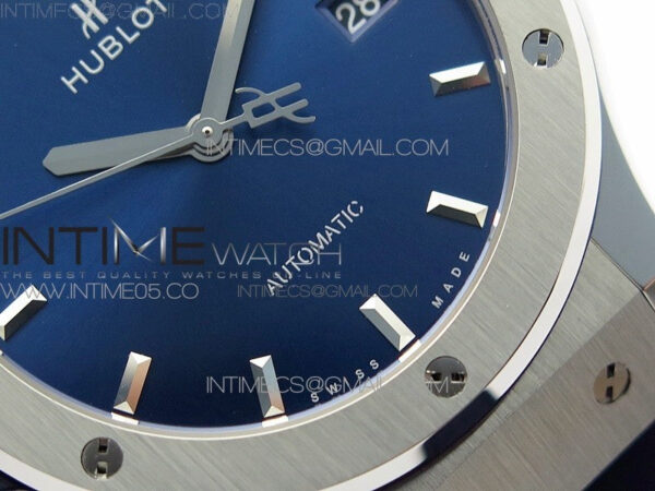 Classic Fusion 42mm SS WWF 1:1 Best Edition Blue Dial On Blue Gummy Strap Asian HB1112 - Image 5