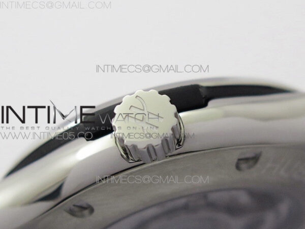 Classic Fusion 42mm SS WWF 1:1 Best Edition Gray Dial On Gray Gummy Strap Asian HB1112 - Image 9