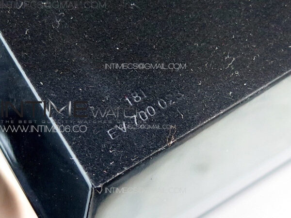 Audemars Piguet The Latest Version Box and Papers - Image 12