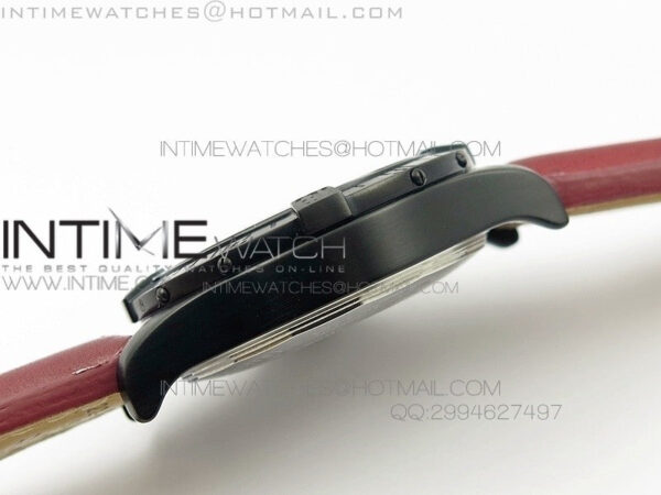 Avenger GMT DLC Black Stick Marker Textured Dial Black Inner bezel on Leather strap A2836 - Image 8