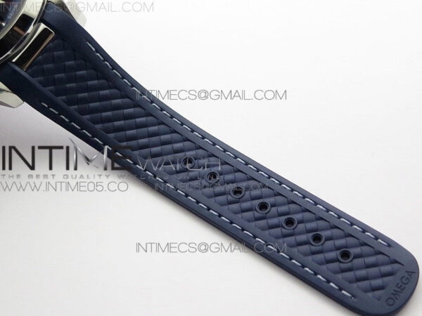 Aqua Terra 150M 43mm 24 VSF 1:1 Best Edition Blue Dial on Blue Rubber Strap A8938 Super Clone - Image 16