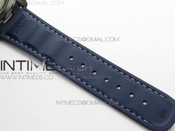 Aqua Terra 150M 43mm 24 VSF 1:1 Best Edition Blue Dial on Blue Rubber Strap A8938 Super Clone - Image 15