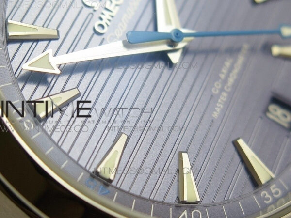 Aqua Terra 150M Master Chronometers VSF 1:1 Best Edition Light Blue Dial Blue Second Hand on SS Bracelet A8900 Super Clone - Image 11