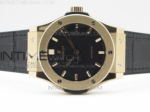 Classic Fusion 42mm RG B50F Black Dial On Black Gummy Strap A2892 - Image 3