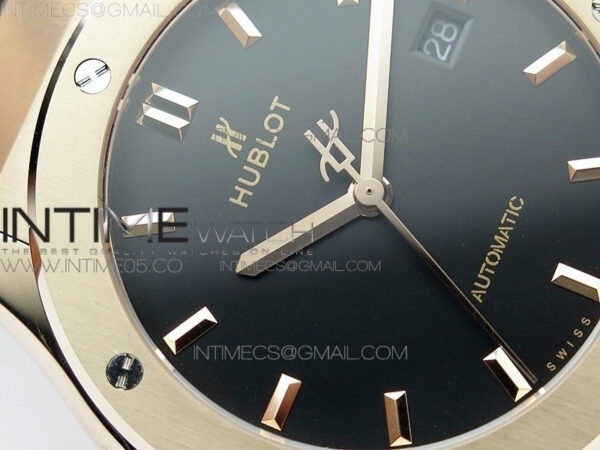 Classic Fusion 42mm RG B50F Black Dial On Black Gummy Strap A2892 - Image 6