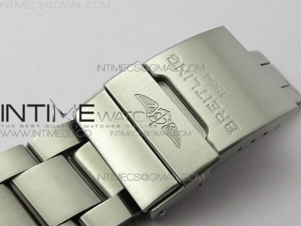 Avenger Chronograph 43mm SS B12F Best Edition White Dial on SS Bracelet A7750 - Image 16