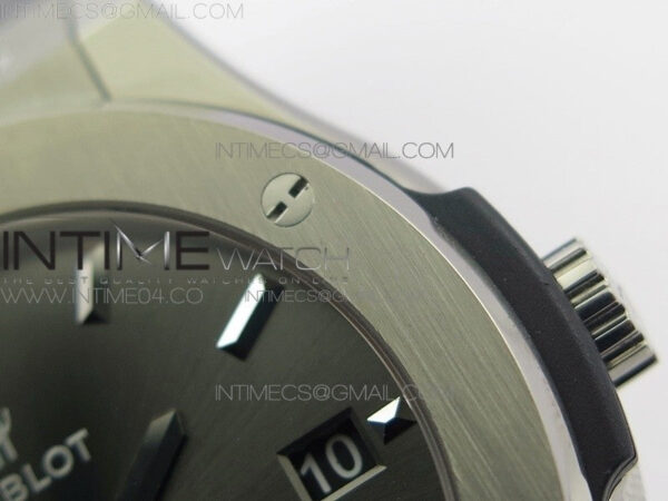 Classic Fusion 45mm Titanium WWF 1:1 V2 Best Edition Gray Dial On Gray Gummy Strap Asian HB1112 - Image 8