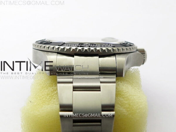 Yacht-Master 226627 Titanium EWF Best Edition Black Dial on Titanium Bracelet EW3235 - Image 24