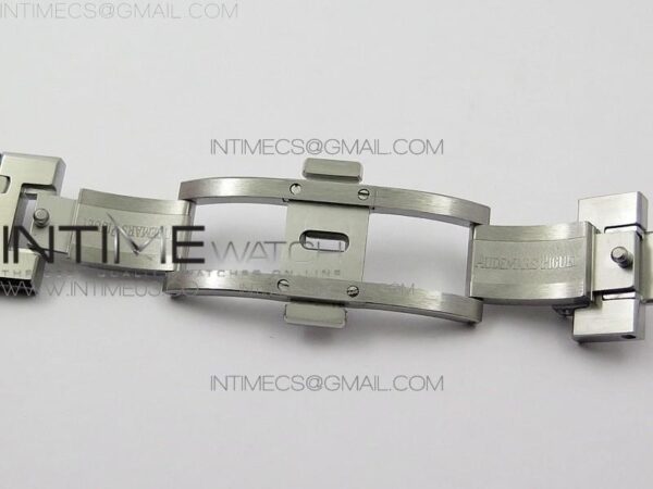 Royal Oak 41mm 15400 SS V5 - Image 9