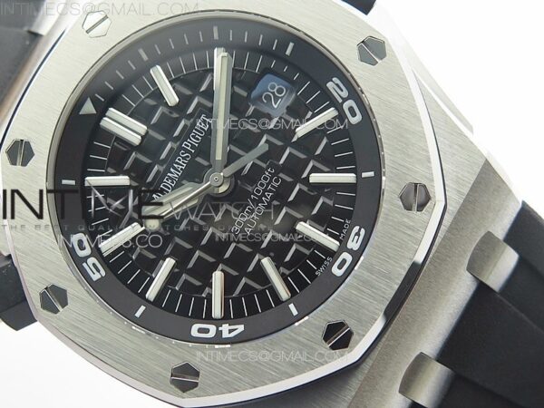 Royal Oak Offshore Diver 15710 APSF 1:1 Best Edition Black Dial on Black Rubber Strap V2 A3120 Super Clone - Image 5