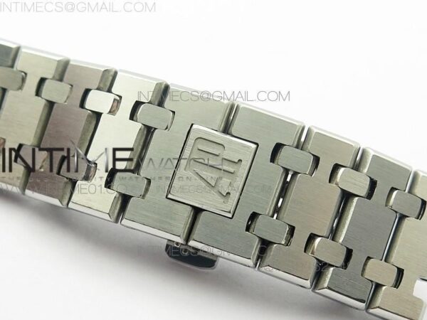 Royal Oak SS - Image 8