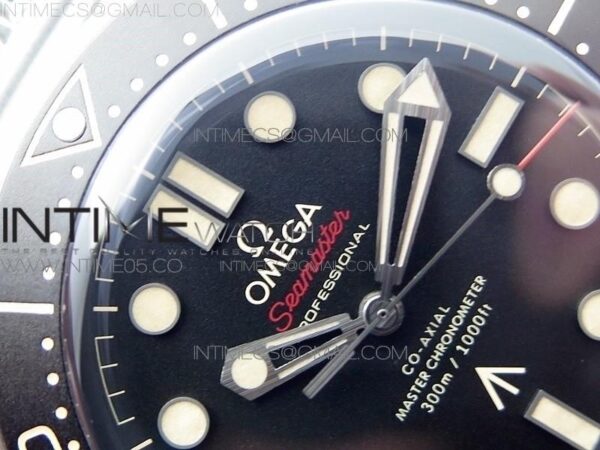 SEAMSTER 300 "NO TIME TO DIE" TITANIUM V2 LIMITED EDITION - Image 14