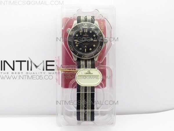 SEAMSTER 300 "NO TIME TO DIE" TITANIUM V2 LIMITED EDITION - Image 20