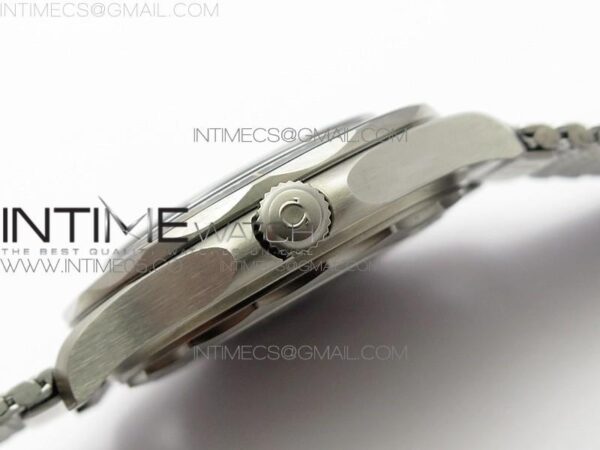 SEAMSTER 300 "NO TIME TO DIE" TITANIUM V2 LIMITED EDITION - Image 10