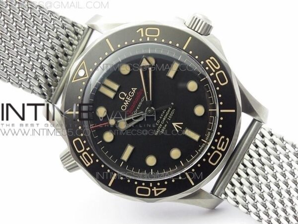 SEAMSTER 300 "NO TIME TO DIE" TITANIUM V2 LIMITED EDITION - Image 2