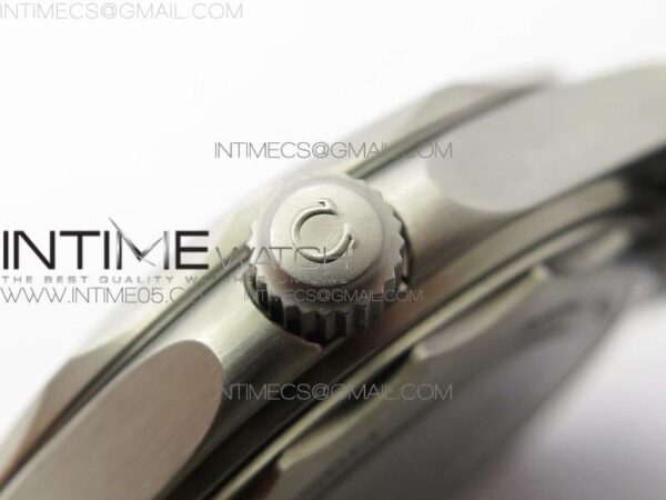 SEAMSTER 300 "NO TIME TO DIE" TITANIUM V2 LIMITED EDITION - Image 8