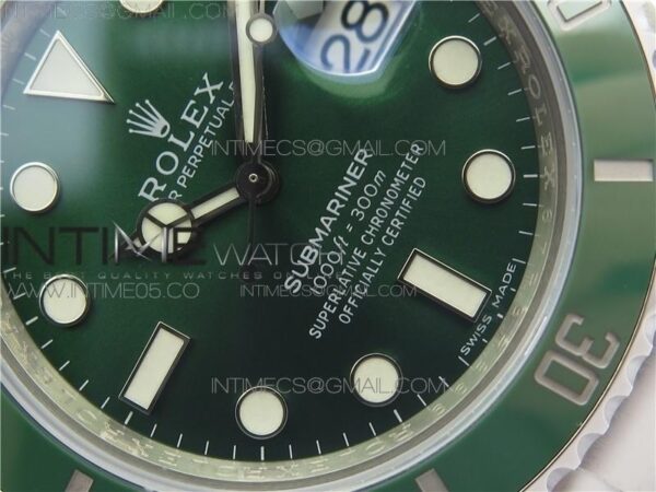 SUBMARINER 116610 LV GREEN CERAMIC ZZF - Image 10