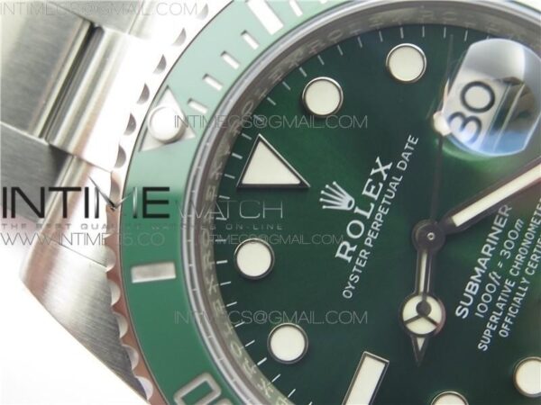 SUBMARINER 116610 LV GREEN CERAMIC ZZF - Image 8