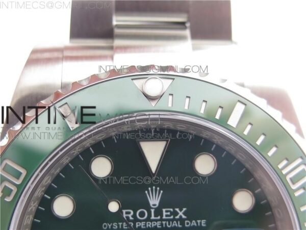SUBMARINER 116610 LV GREEN CERAMIC ZZF - Image 7