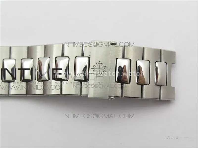 NAUTILUS 5726/1A-014 SS GRF 1:1 BEST EDITION BLUE DIAL WORKING ANNUAL CALENDARON SS BRACELET A.324