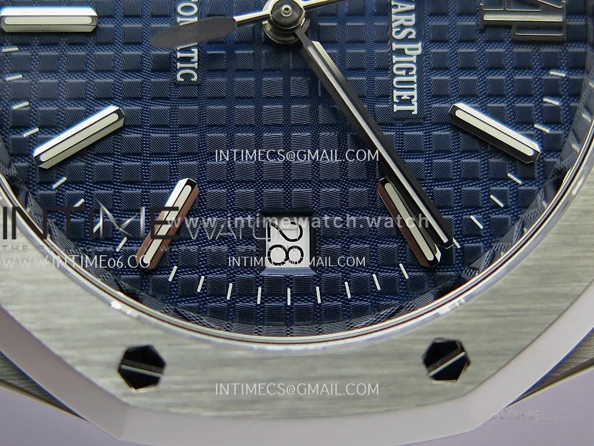 Royal Oak 39mm 15300 SS ZF 1:1 Best Edition Blue Textured Dial on SS Bracelet SA3120 Super Clone