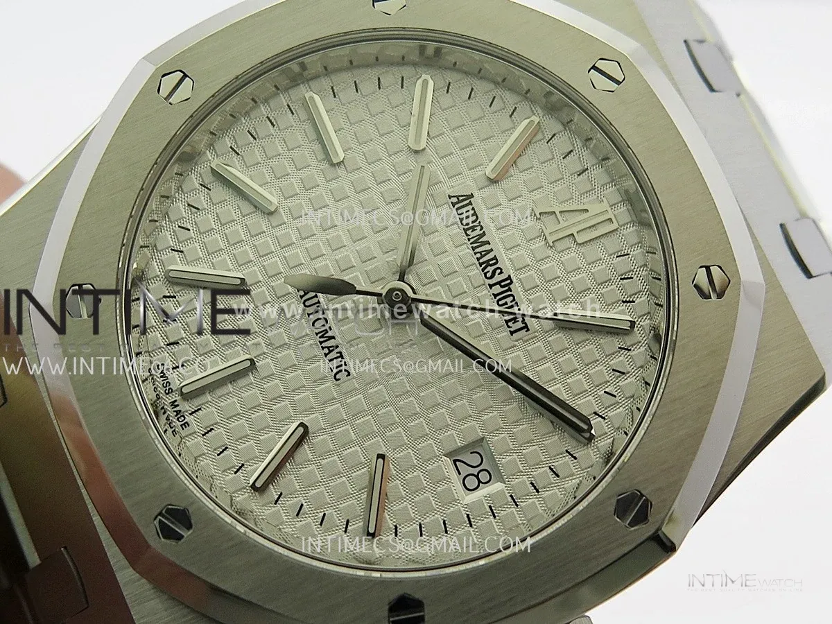 Royal Oak 39mm 15300 SS ZF 1:1 Best Edition Silver Textured Dial on SS Bracelet SA3120 Super Clone