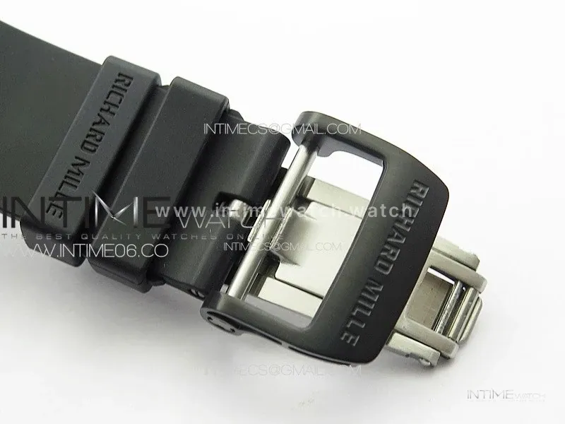 RM 035-02 Rafael Nadal NTPT Carbon on Black Rubber Strap