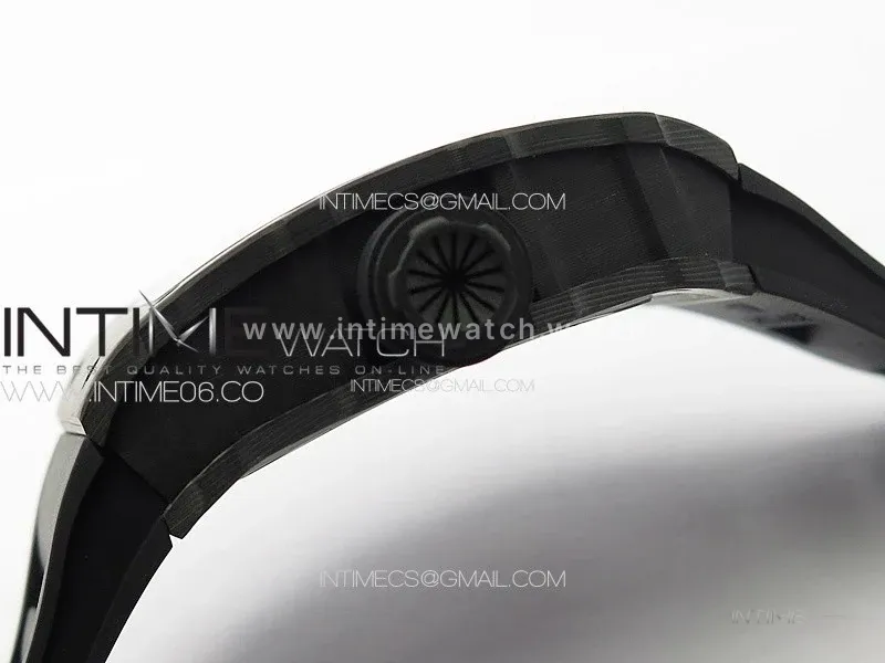RM 035-02 Rafael Nadal NTPT Carbon on Black Rubber Strap