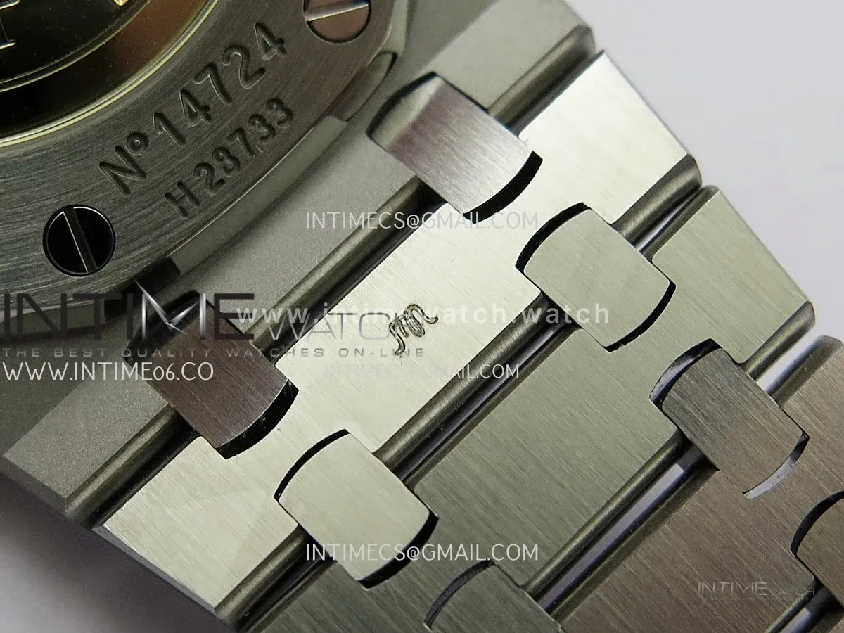 Royal Oak 39mm 15300 SS ZF 1:1 Best Edition Silver Textured Dial on SS Bracelet SA3120 Super Clone
