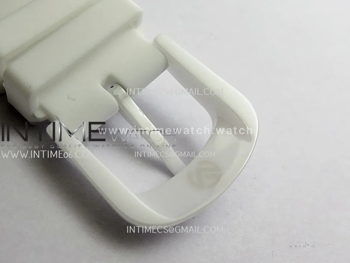 Crazy Hours Real Jumping Hour Green PVD ABF White Dial Color Marker On White Rubber Strap A23J