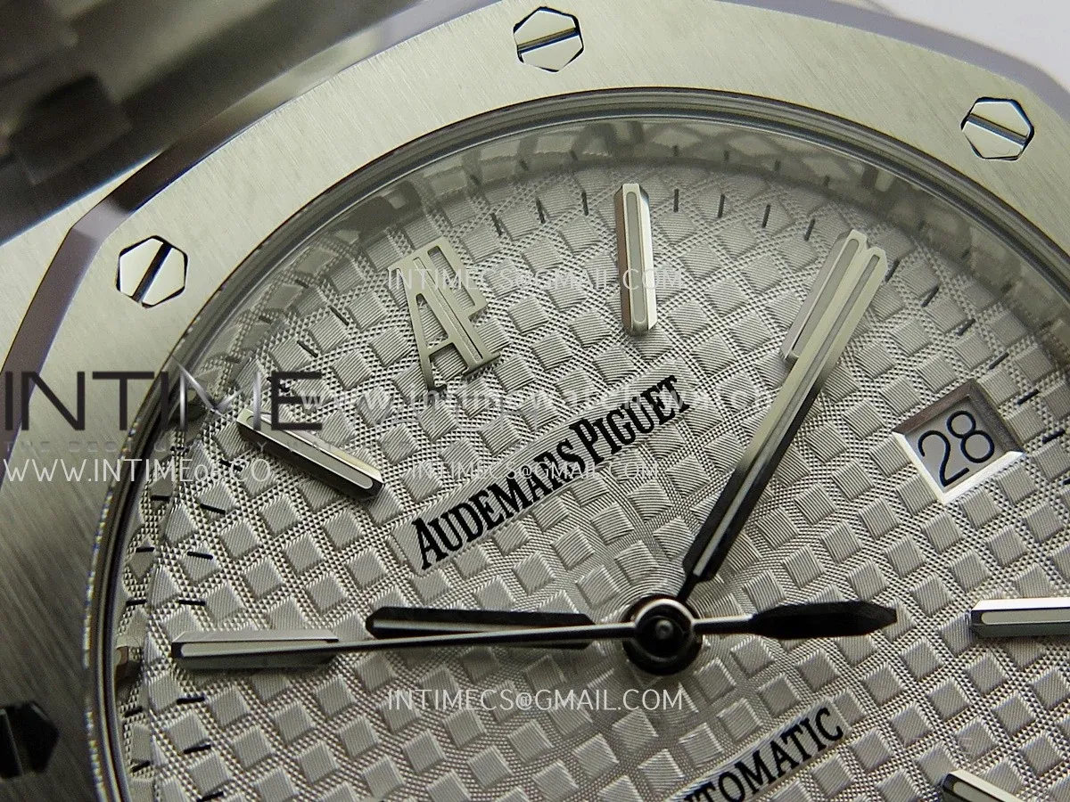 Royal Oak 39mm 15300 SS ZF 1:1 Best Edition Silver Textured Dial on SS Bracelet SA3120 Super Clone