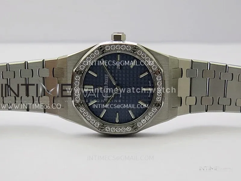 Lady Royal Oak 33mm 67651 SS/Diamond Bezel A7F 1:1 Blue Textured Dial on SS Bracelet Ronda Quartz to AP Cal.2713