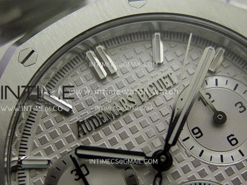 Royal Oak Chrono 26240 SS V2 ZF 1:1 Best Edition Silver Dial On SS Bracelet SA4401 Super Clone (Free Sprung)