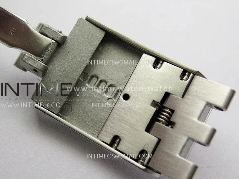 Black Bay 41mm SS HTF 1:1 Best Edition Silver Dial Diamond Marker On SS Jubilee Bracelet Asian 5601