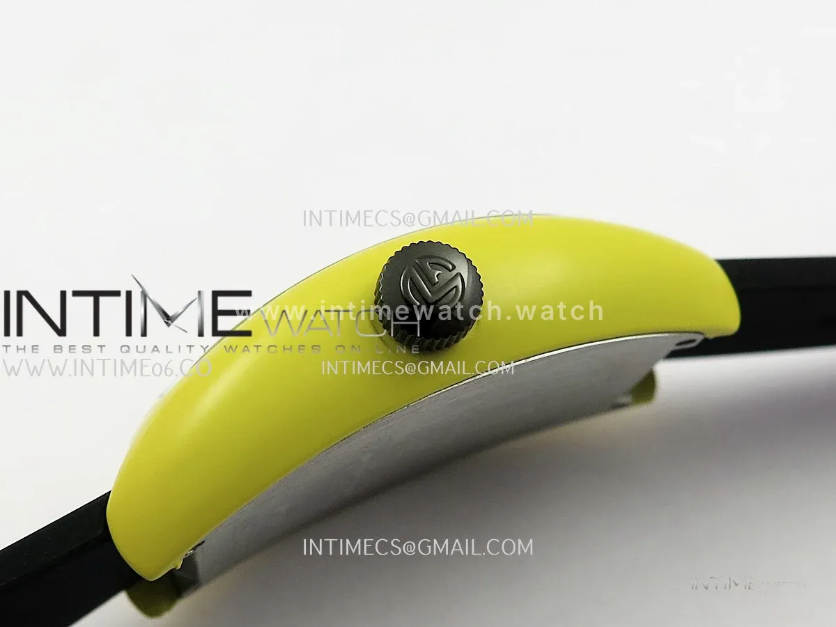Crazy Hours Real Jumping Hour Yellow PVD ABF Black Dial Color Marker On Black Rubber Strap A23J
