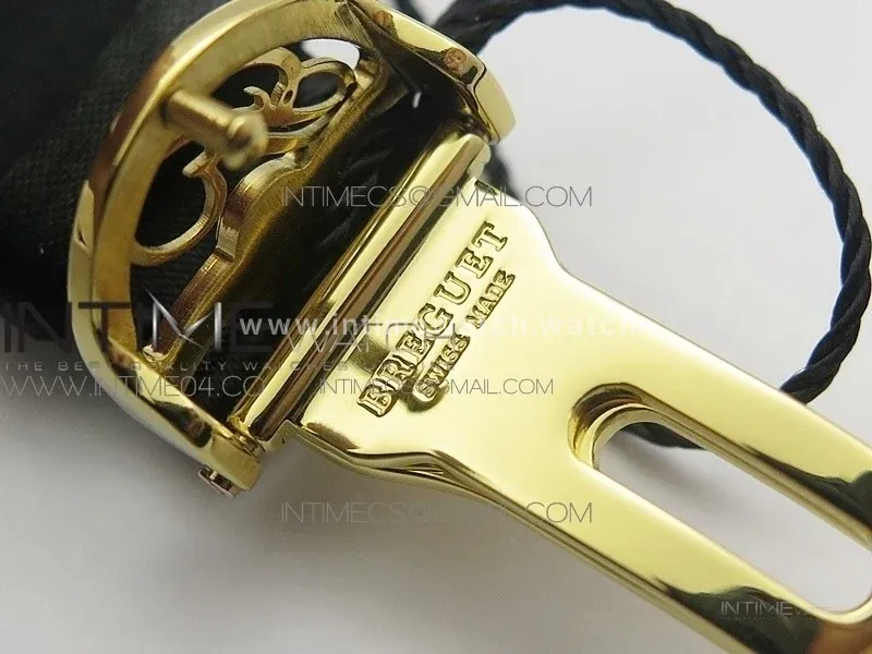 Reine de Naples in Yellow Gold