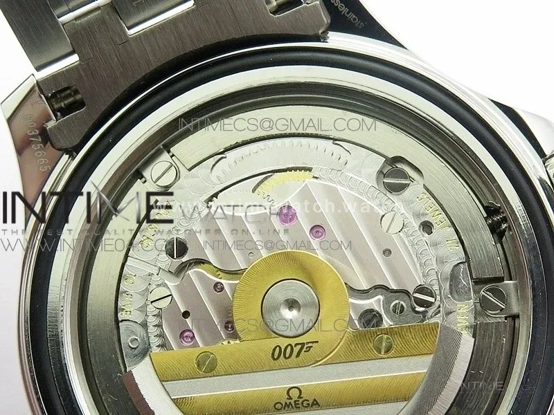 Seamaster Diver 300M SS "COMMANDER’S WATCH" BP 1:1 Best Edition on SS Bracelet A2824 (Free Nylon Strap)