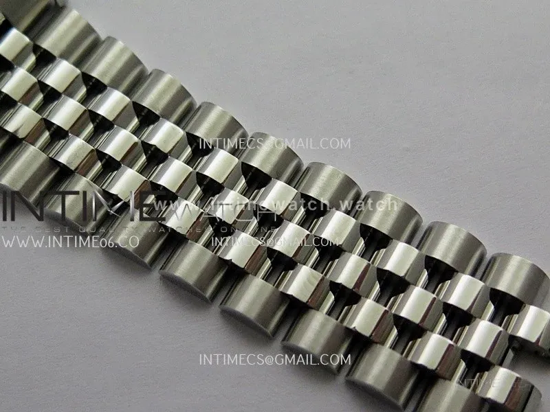 Black Bay 41mm SS HTF 1:1 Best Edition Silver Dial Diamond Marker On SS Jubilee Bracelet Asian 5601